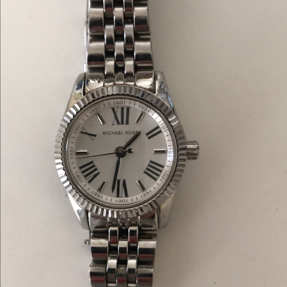 Marc Jacobs watch
